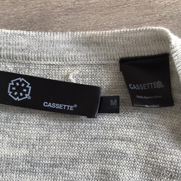 100% Merino Wool Cropped Vest - Picture 3 of 5